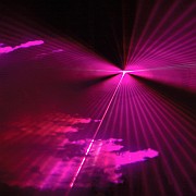Laser show ples