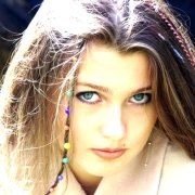 Lucie Chlumsk� | Zp�va�ka a here�ka